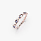 טבעת עיניים עם ספיר כחול ויהלומים