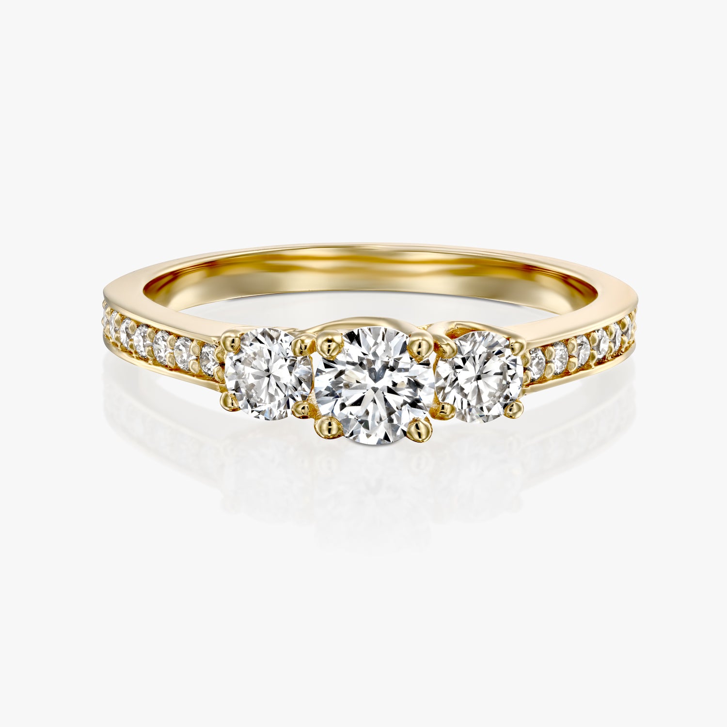 טבעת שלישיה