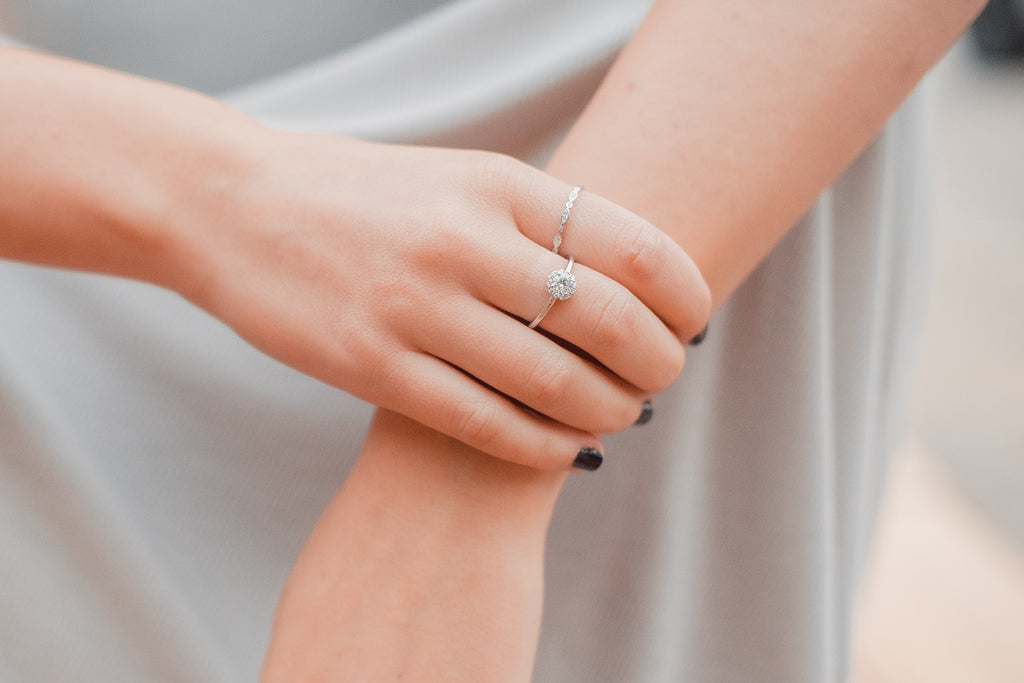 טבעת פרח מנצנץ