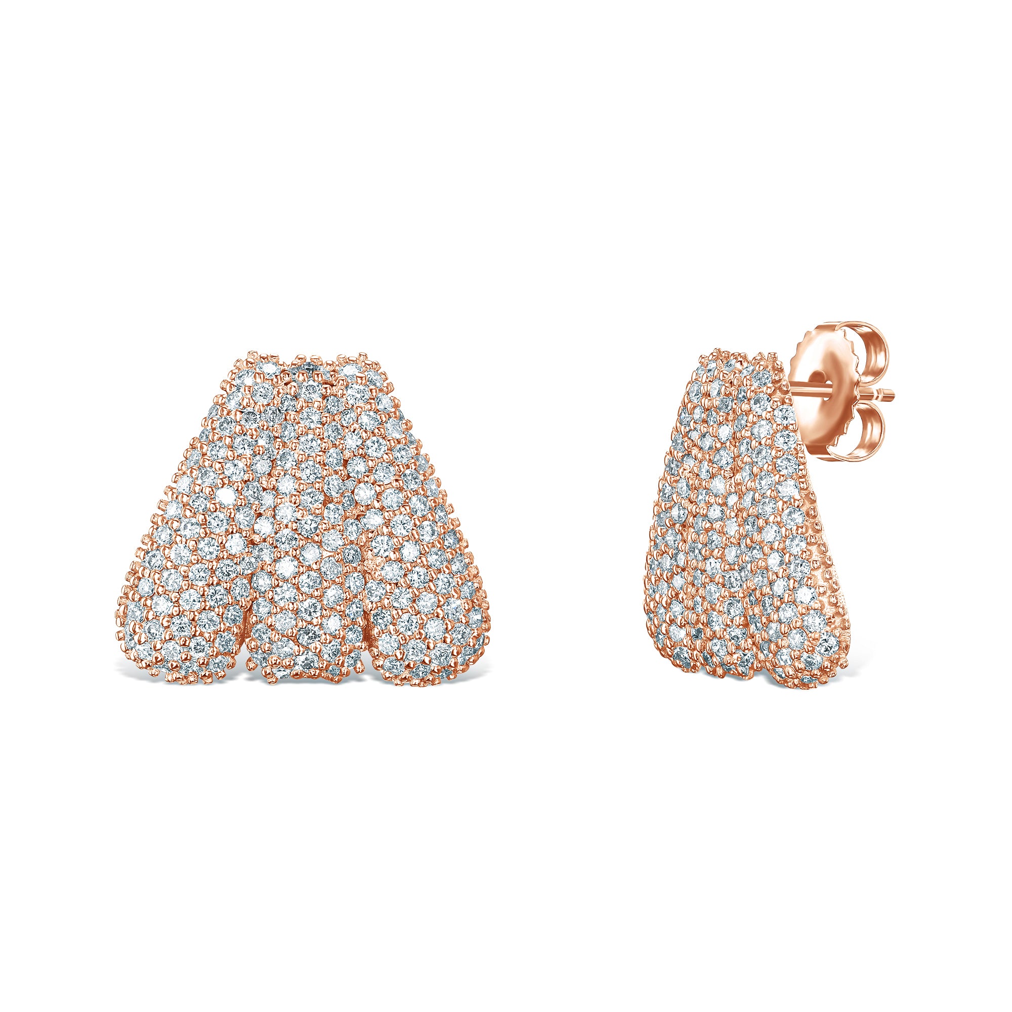 זוג עגילי צדף משובצות יהלומים