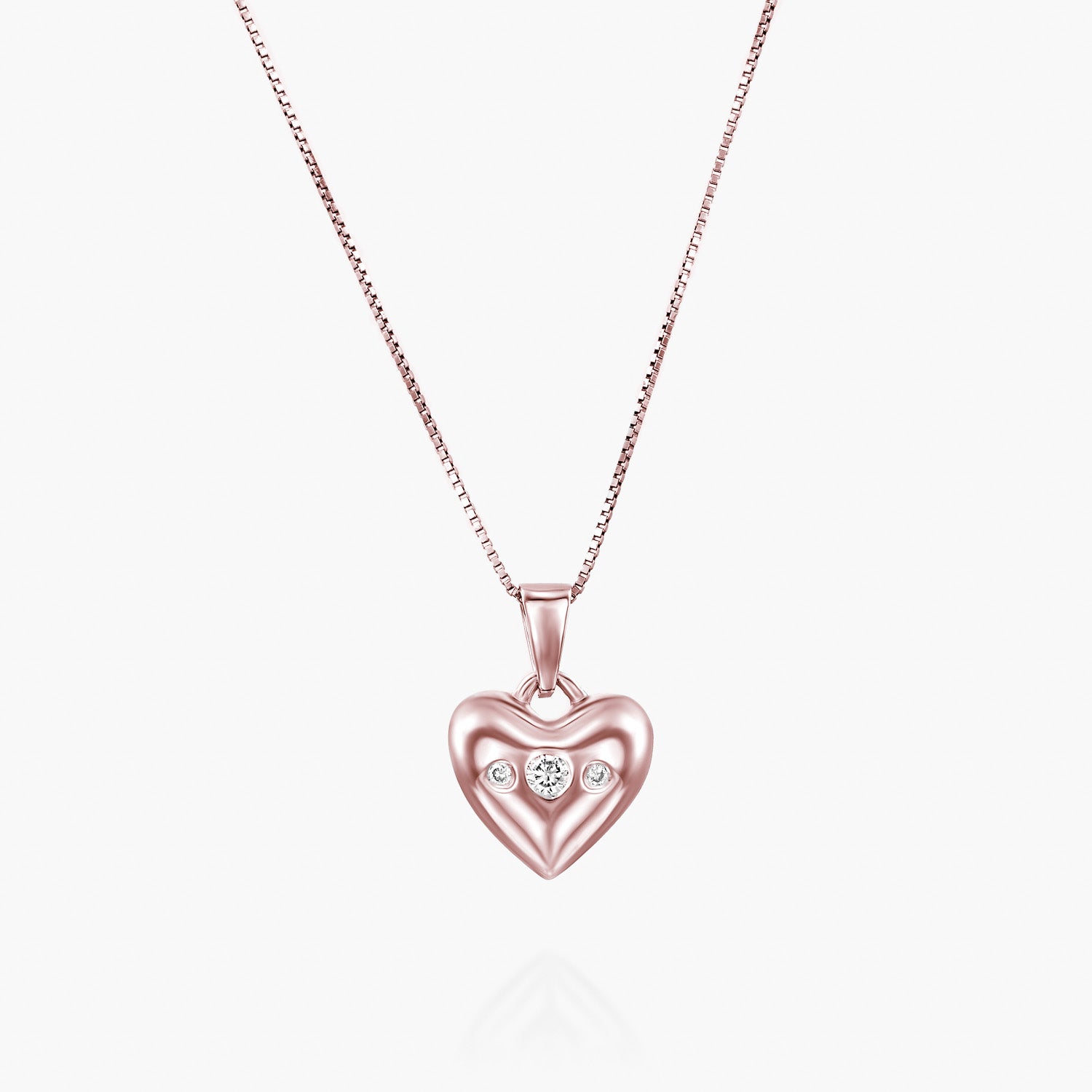 תליון לב שלישית יהלומים