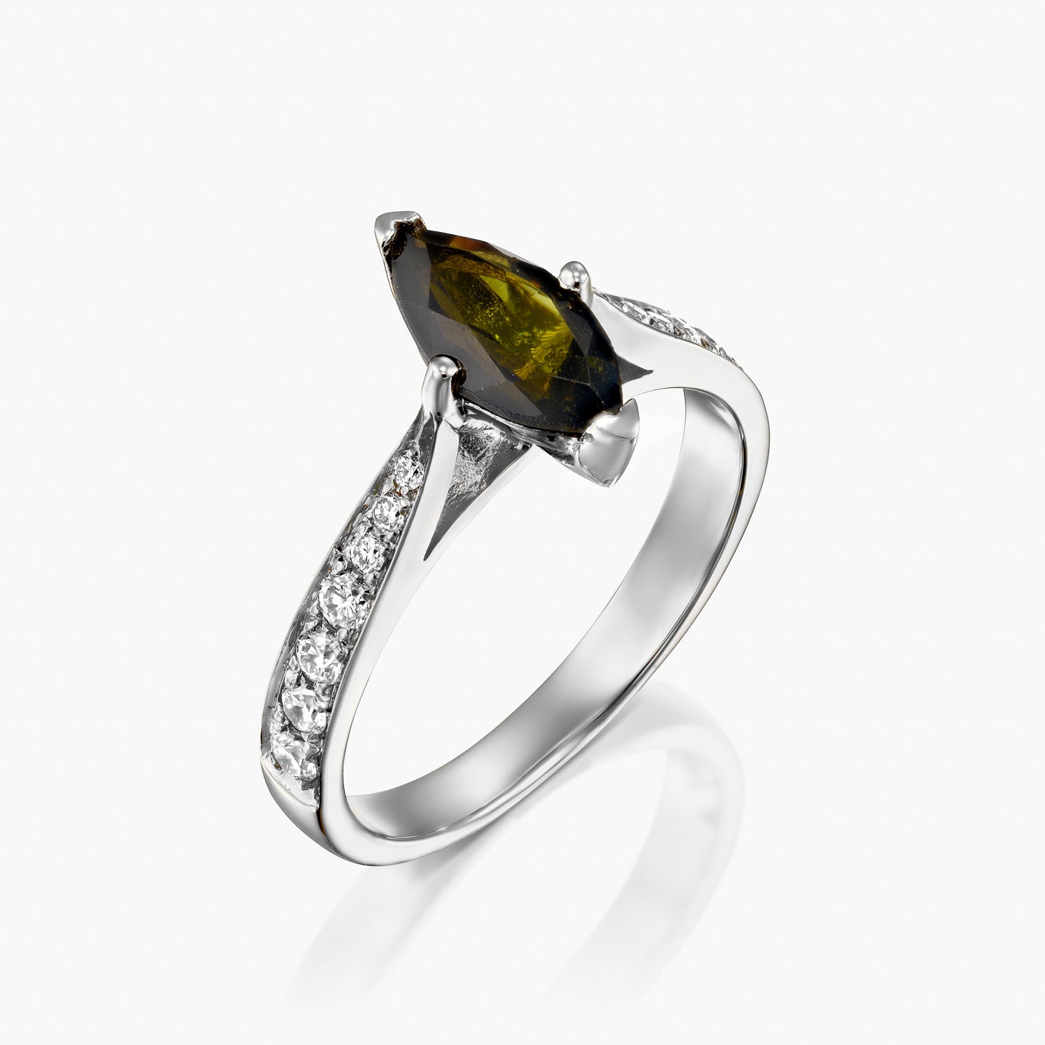 טבעת מרקיזה ירוקה